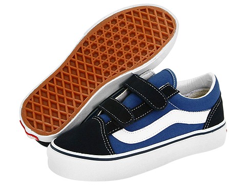 Vans Kids Old Skool V Core (Toddler/Youth)    