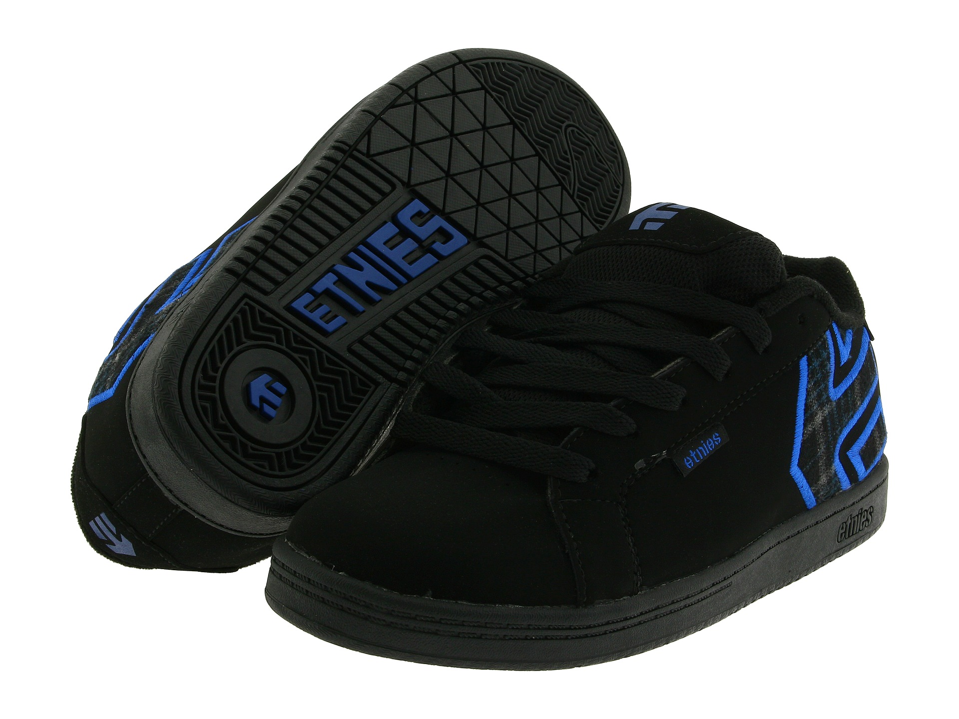 etnies black” 