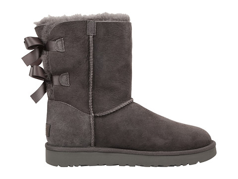 ugg bailey bow olive