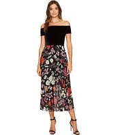 Donna Morgan - Off Shoulder Maxi Dress with Pleated Skirt